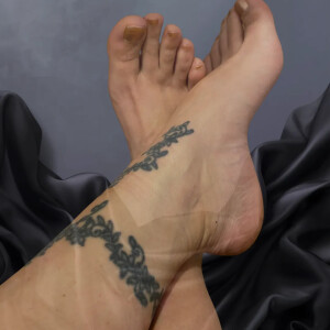 Tatoofeet22 MYM