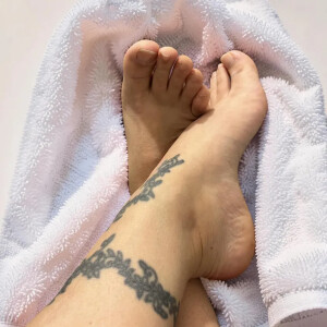Tatoofeet22 MYM