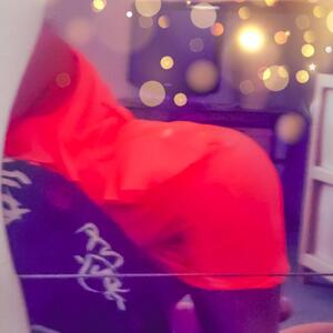 The_brunette009 MYM