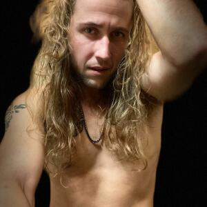 The_hard_pleaser MYM