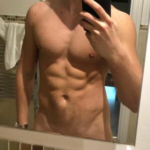 Theo_pink MYM