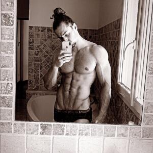 Theo_ultimatum MYM