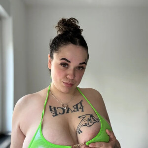 Therealchiara MYM
