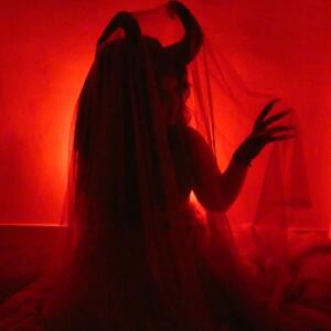 Theredsuccubus MYM