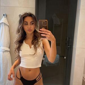 Tiffanyana MYM