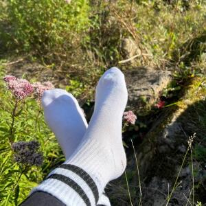 Travel_feeet MYM
