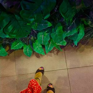 Travelling_feet_ MYM