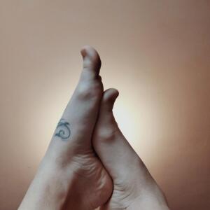 Trenca_feet MYM