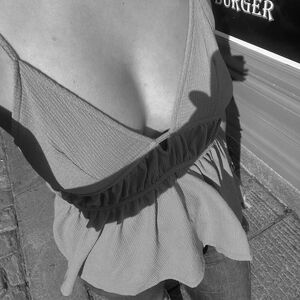 Undressmood25 MYM