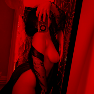 Une_petite_humaine MYM
