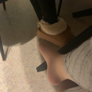 Vaneslittlefeet MYM