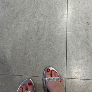 Velours_pieds MYM