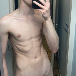 Victor1 MYM