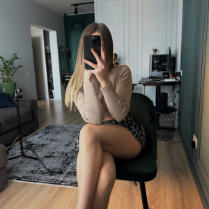 Victoria_crr MYM
