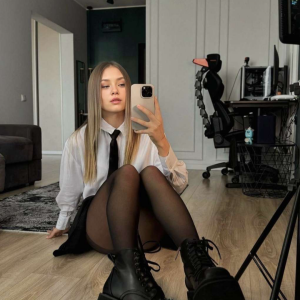 Victoria_crr MYM