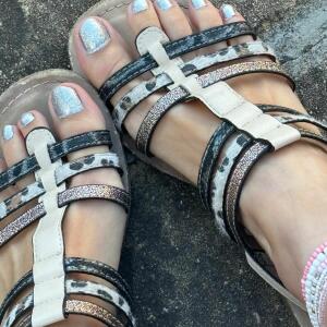 Victoria_sweet_feet MYM