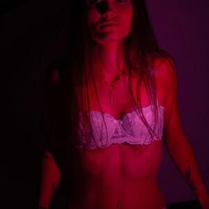 Virus__queen MYM