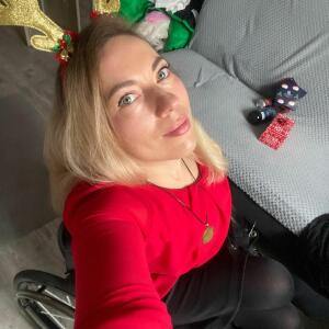 Wheelchairgirl MYM