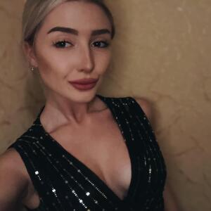White_woolfie MYM