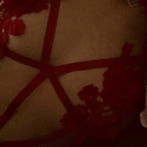 Women_and_men_anonymous MYM
