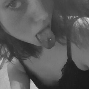 Xaya_prox MYM
