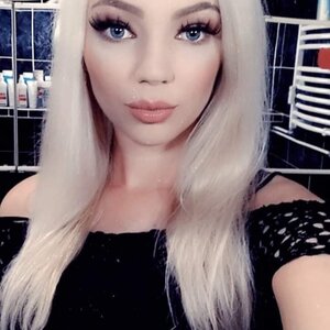 Xblondiexo MYM