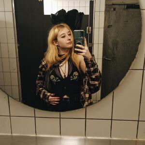 Xelfreyax MYM