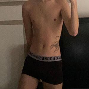 Xxscorpioboy17 MYM