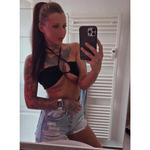 Xxsweetest_poisonxx MYM