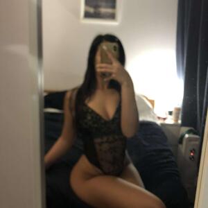 Yasmine_hot MYM
