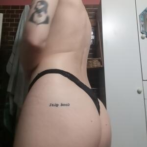 Yourslave MYM