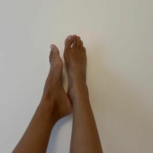 _FeetGirllllll MYM