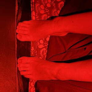 _Ginger_feet MYM
