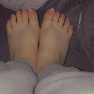 _Lolafoot69 MYM