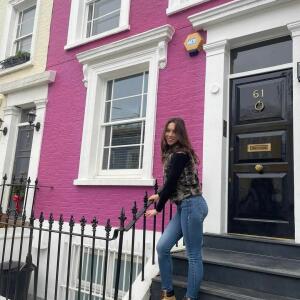 _Travelgirl MYM