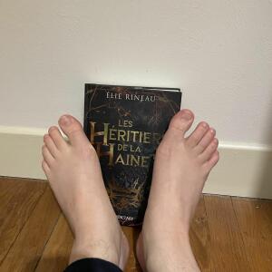 __Cutiefeet_ MYM