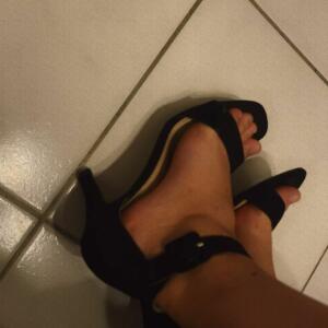 ____Pieds MYM