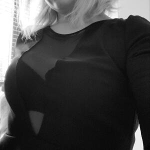 ___lili___ MYM
