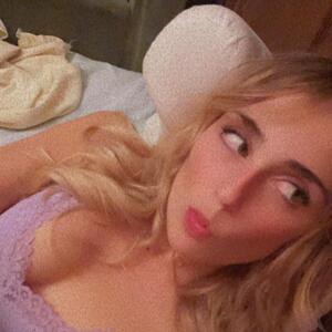 __alexia__ MYM