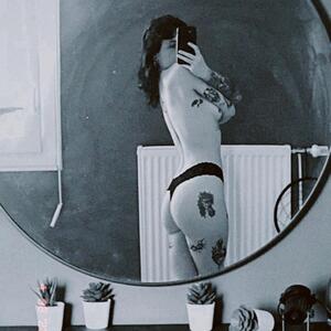 __charlie_ MYM