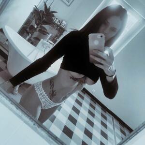 _ashleyyy_ MYM