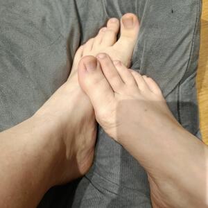 _body_feet MYM