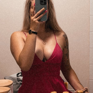 _celineeee_ MYM