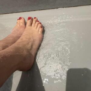 _feetgirl_11 MYM
