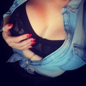 _hotcaprice MYM