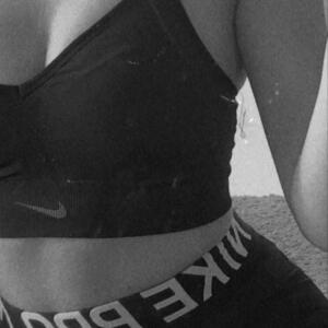 _lalolaa8_ MYM