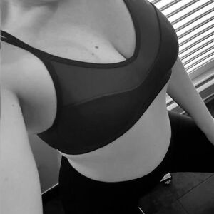 _lapetitefeline MYM