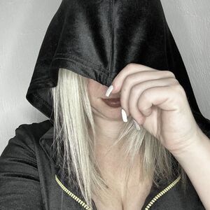 _lapetitefeline MYM