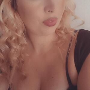 _laura6 MYM