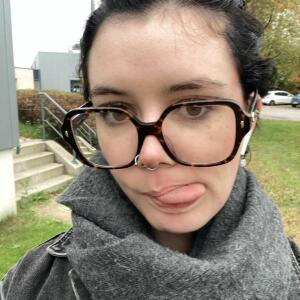 _lelo MYM
